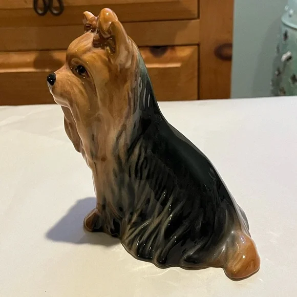 Vintage Sylvac Yorkshire Terrier Figurine 5027 Made in England - Picture 2 of 10
